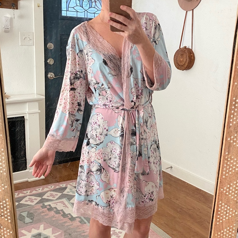 Peter Alexander Silky Floral Robe
